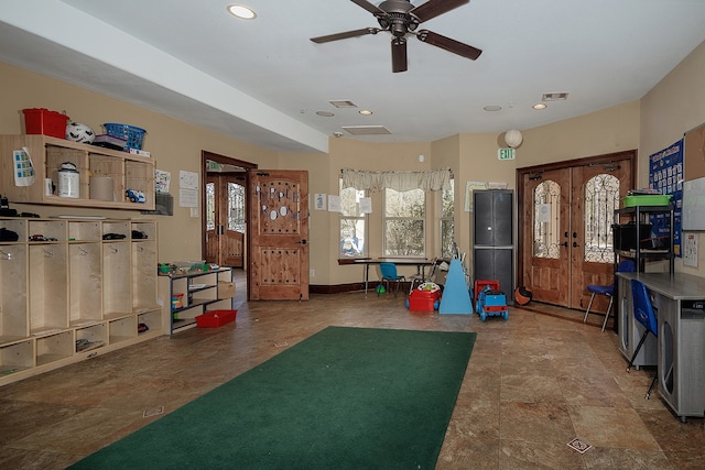 recreation room featuring ceiling fan