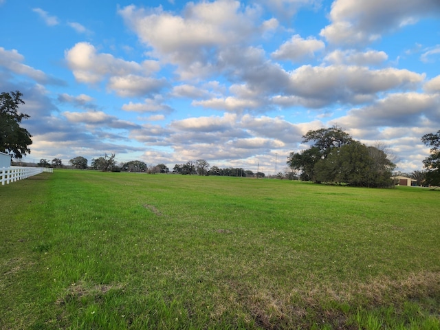 Listing photo 3 for 271 Cattle Drive Trl, Angleton TX 77515