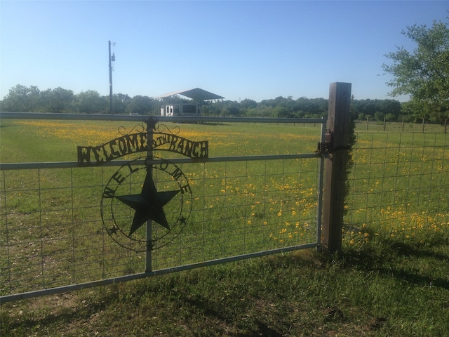 Listing photo 3 for TBD Garrett Road, Yoakum TX 77995