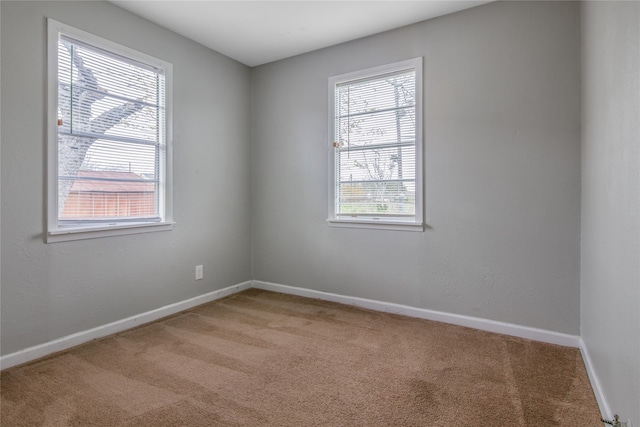 view of carpeted spare room