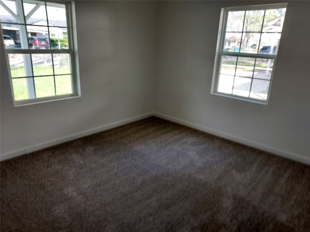 view of carpeted spare room