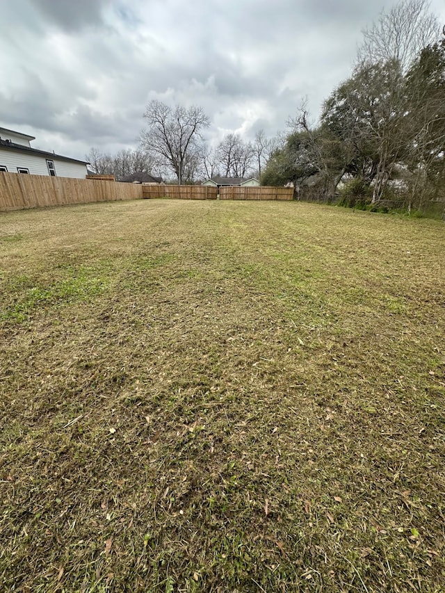 Listing photo 3 for 00 Danube St, Houston TX 77051