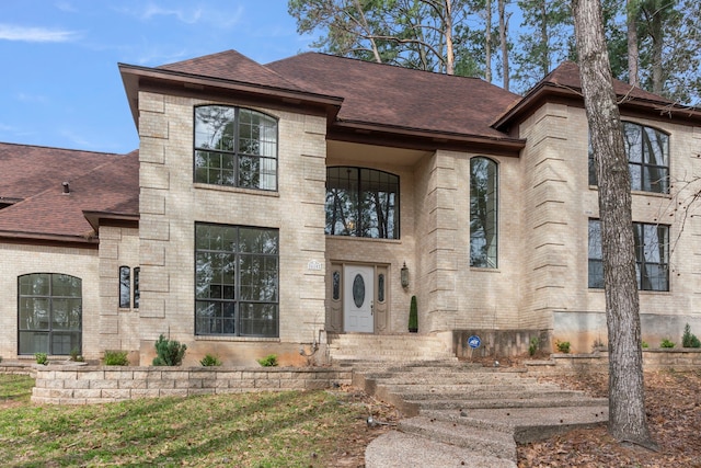 view of front facade