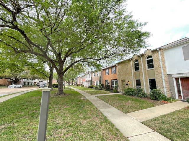 exterior space featuring a yard