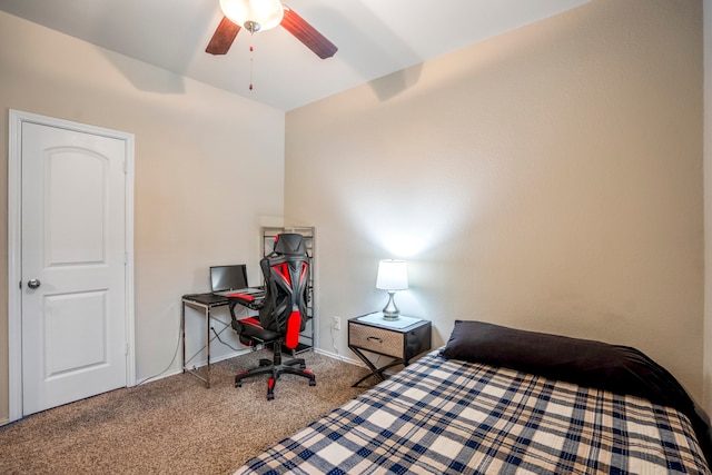 bedroom with ceiling fan and carpet