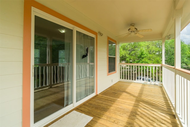 deck with ceiling fan