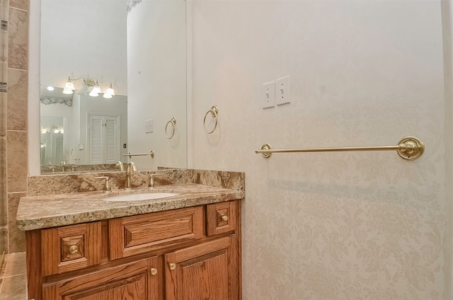 bathroom featuring large vanity