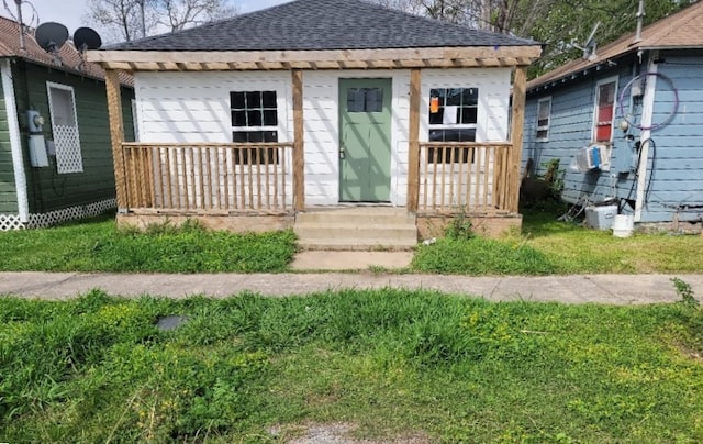 view of front of house