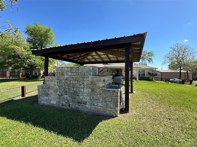 exterior space with an outdoor kitchen