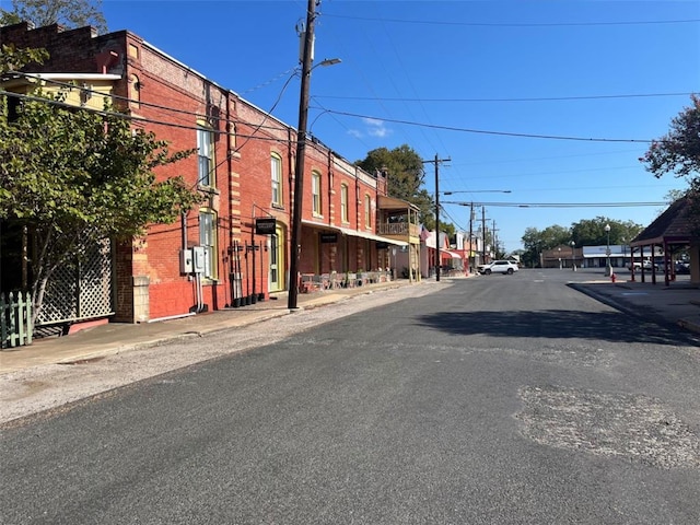 204 W Fayette St, Fayetteville, TX 78940 - view of road