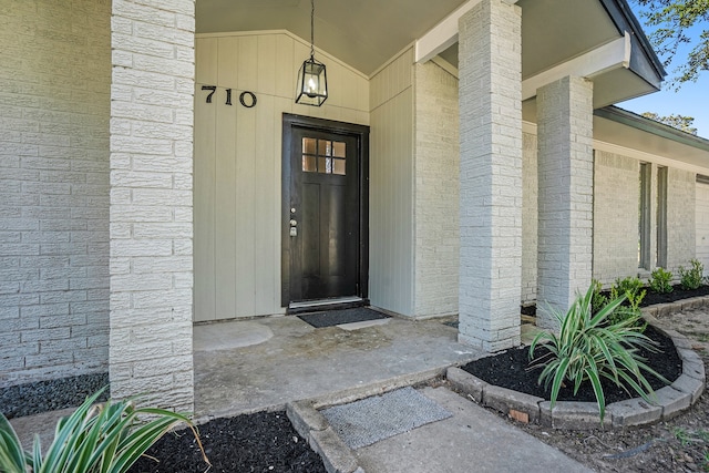 view of entrance to property