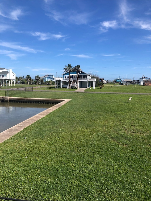 Listing photo 3 for 3818 Tidewater Dr, Galveston TX 77554