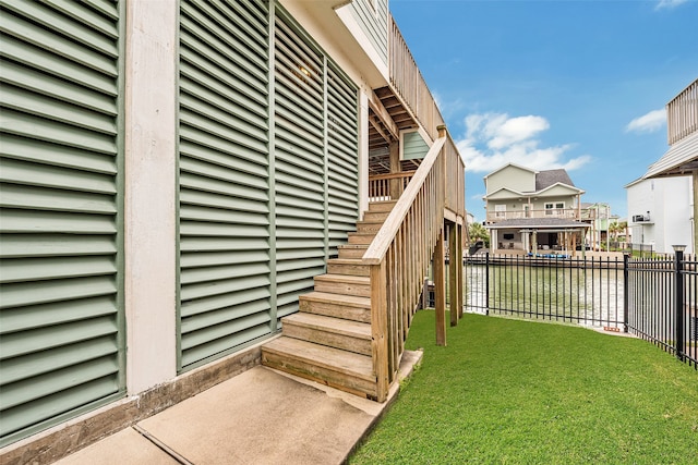 exterior space featuring a lawn