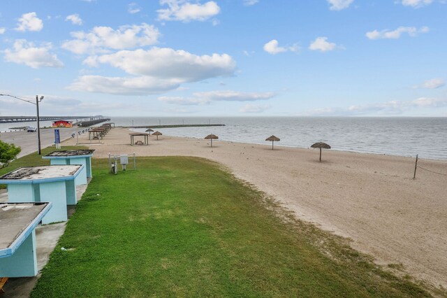 water view featuring a beach view