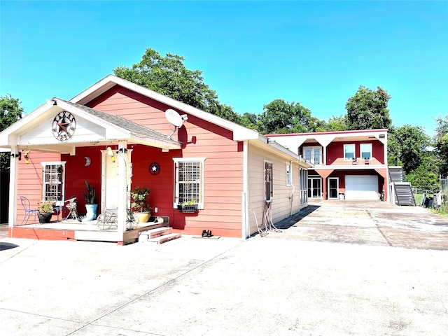 view of front of home featuring a garage