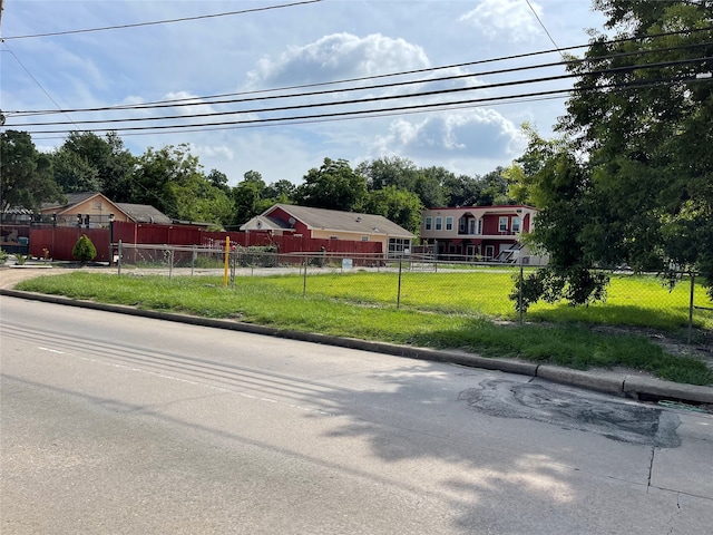 view of front of property with a front lawn