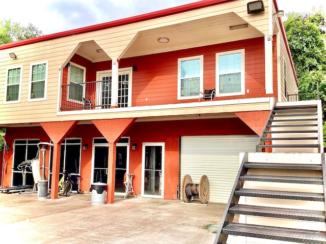 exterior space featuring a patio area