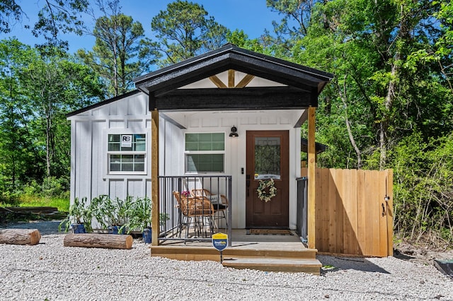 view of shed / structure