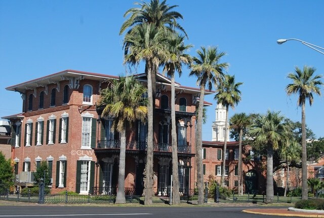 view of building exterior