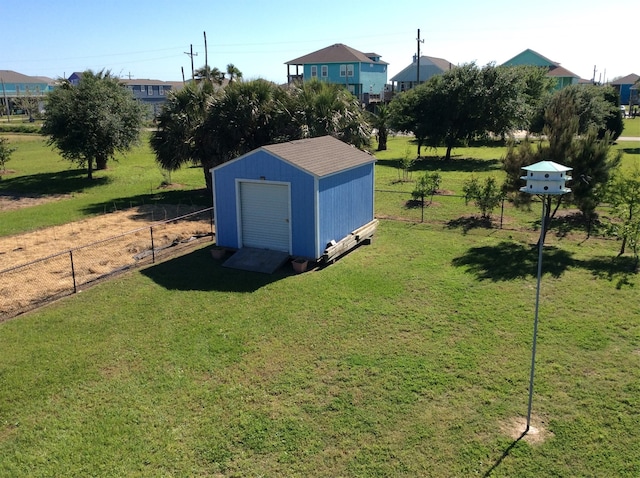 view of yard with a storage unit