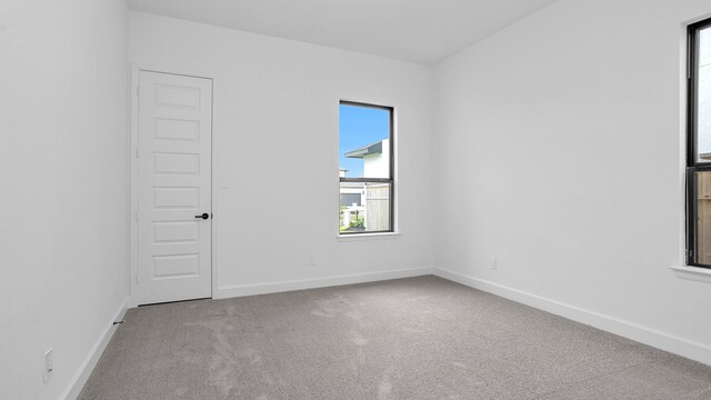 view of carpeted spare room