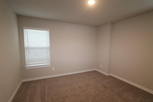 empty room with carpet