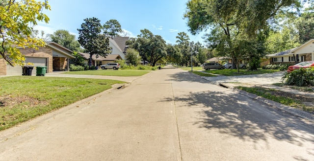 Listing photo 3 for 2210 Ansbury Dr, Houston TX 77018