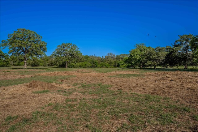 7122 Taplin Ln, Burton, TX 77835