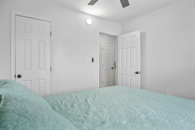 bedroom featuring ceiling fan