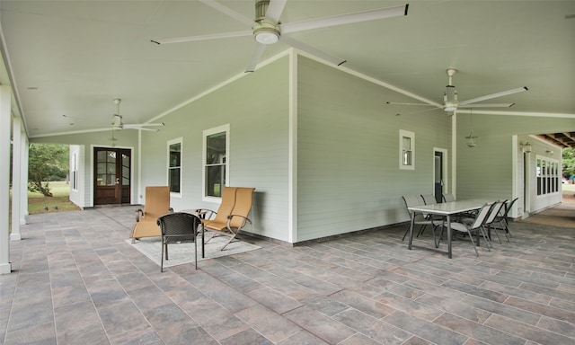 view of patio with ceiling fan