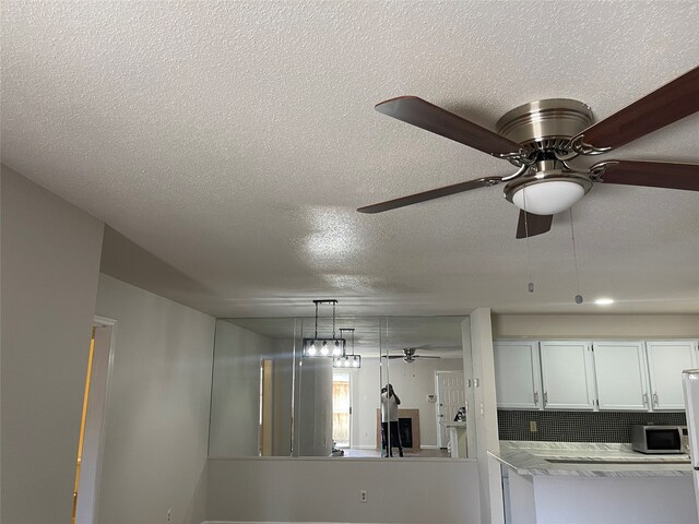 10655 Braes Bend Dr, Houston, TX 77071 - photo 9