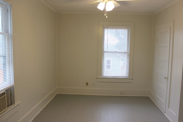 spare room with ceiling fan