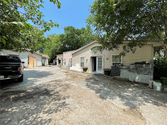 Listing photo 3 for 1925 Sunny Dr, Houston TX 77093