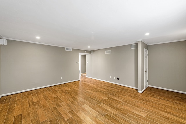 1329 Fountain View Dr Unit 135, Houston, TX 77057 - empty room with light hardwood / wood-style flooring and crown molding