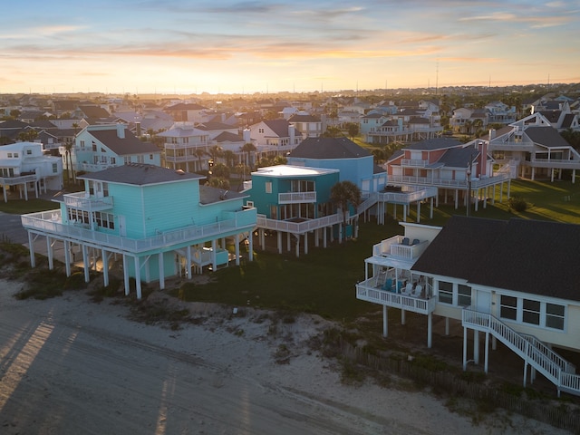 view of aerial view at dusk