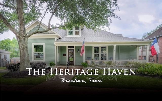 view of front of property featuring covered porch