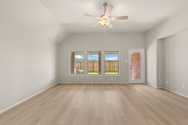 spare room featuring light wood-type flooring and ceiling fan