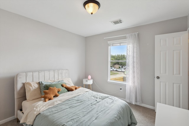 bedroom with carpet flooring