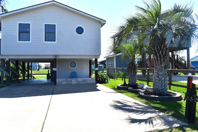 view of front of house