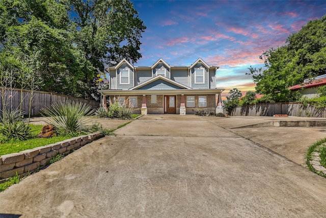 craftsman house featuring covered porch