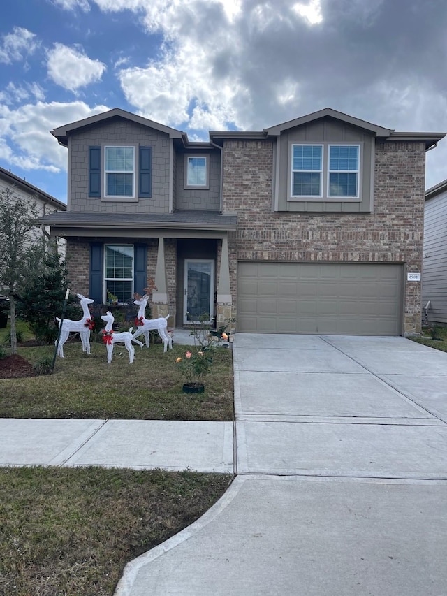 view of front of house featuring a garage