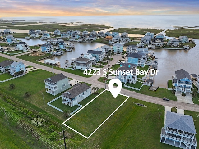 Listing photo 3 for 4223 S Sunset Bay Dr, Galveston TX 77554