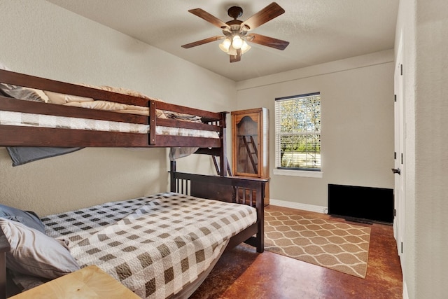 bedroom featuring ceiling fan