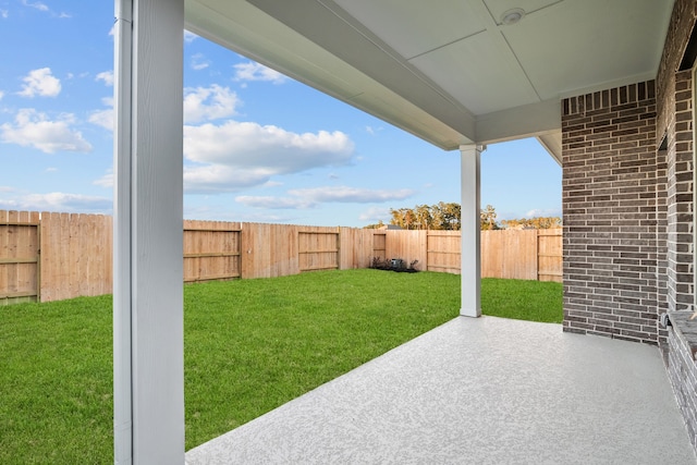 view of yard with a patio area