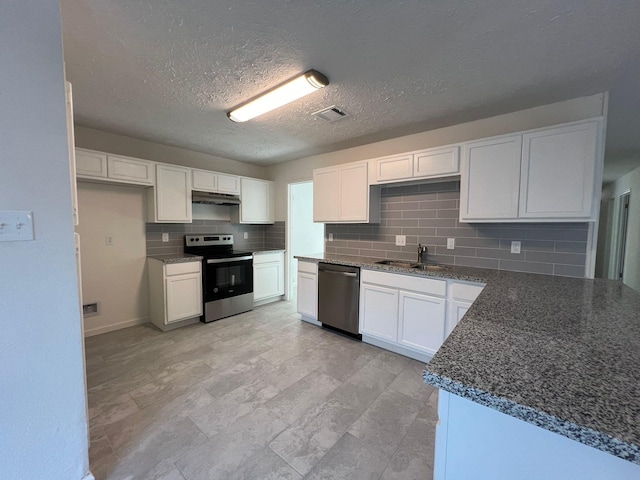 9423 Kristin Dr, Houston, TX 77031 - photo 13