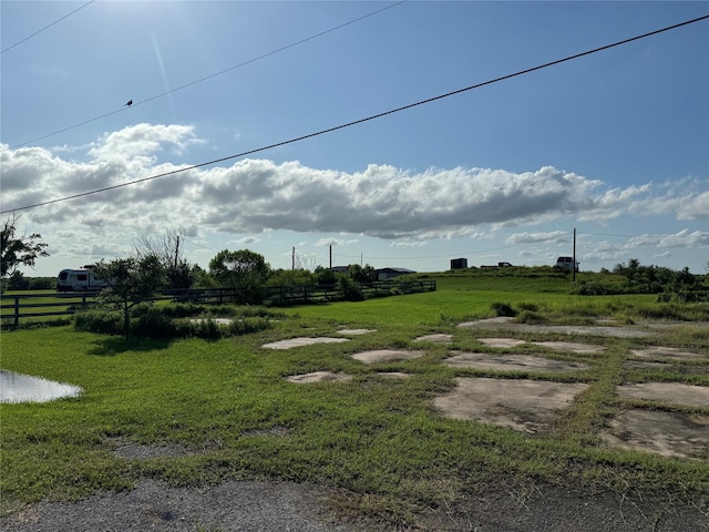 Listing photo 2 for 2604 9 Mile Rd, Galveston TX 77554