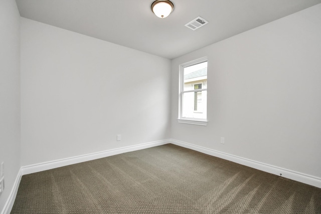 empty room featuring carpet