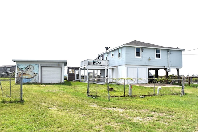 view of yard with a garage