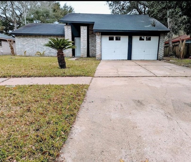 view of front of home with a front yard