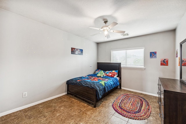 bedroom featuring ceiling fan